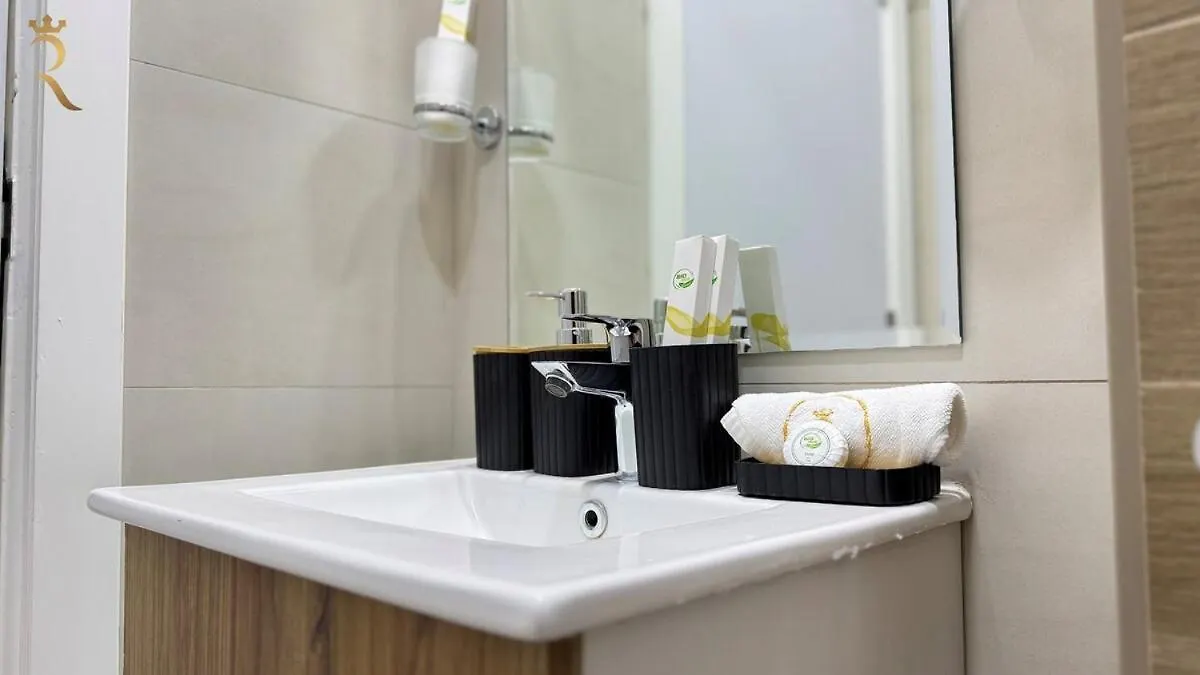 Masdar City 2Br Cozy Family Escape Pool Access Абу-Даби