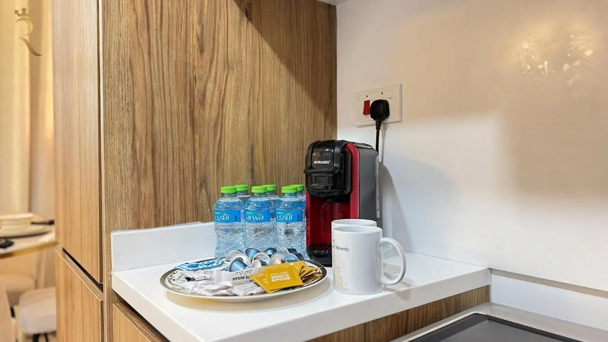 Masdar City 2Br Cozy Family Escape Pool Access 아부다비 0*,